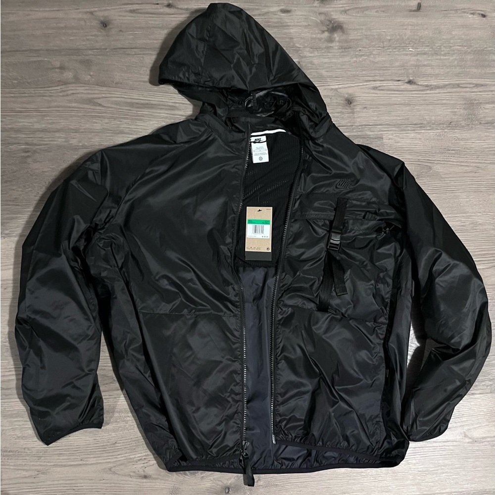 XL Men’s Nike Windbreaker Jacket - Picture 4 of 4